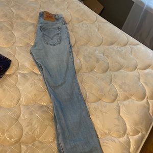 Levi’s 517 Bootcut Jeans